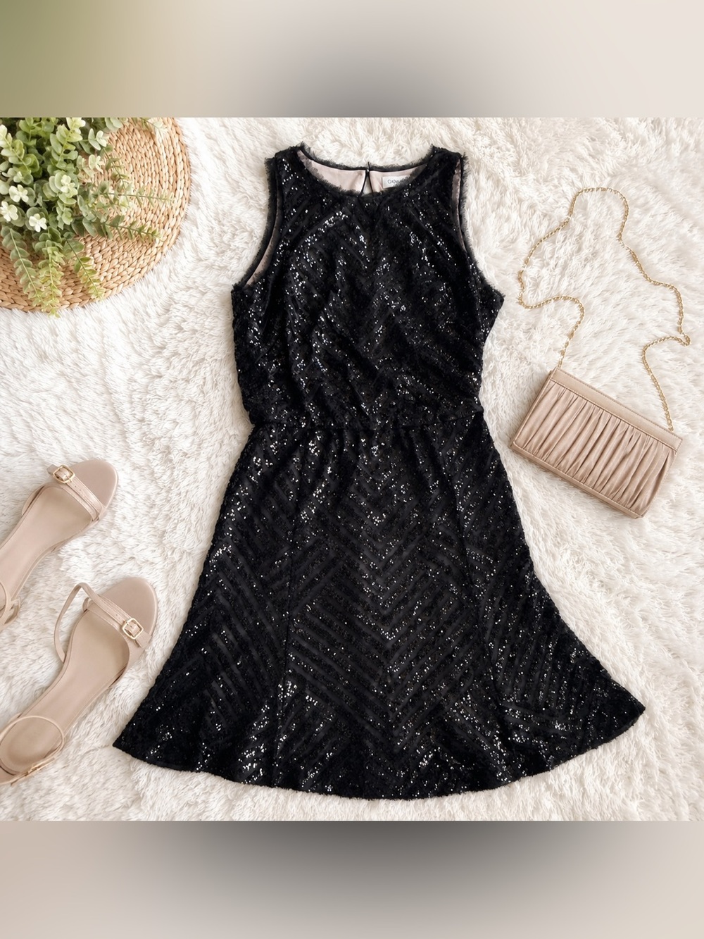 Calvin Klein 4 Black Sequin Chevron V-Neck Sleeveless Knee Zip A-Line Dress